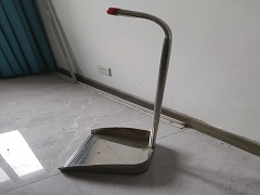 不锈钢不漏水卷边撮箕